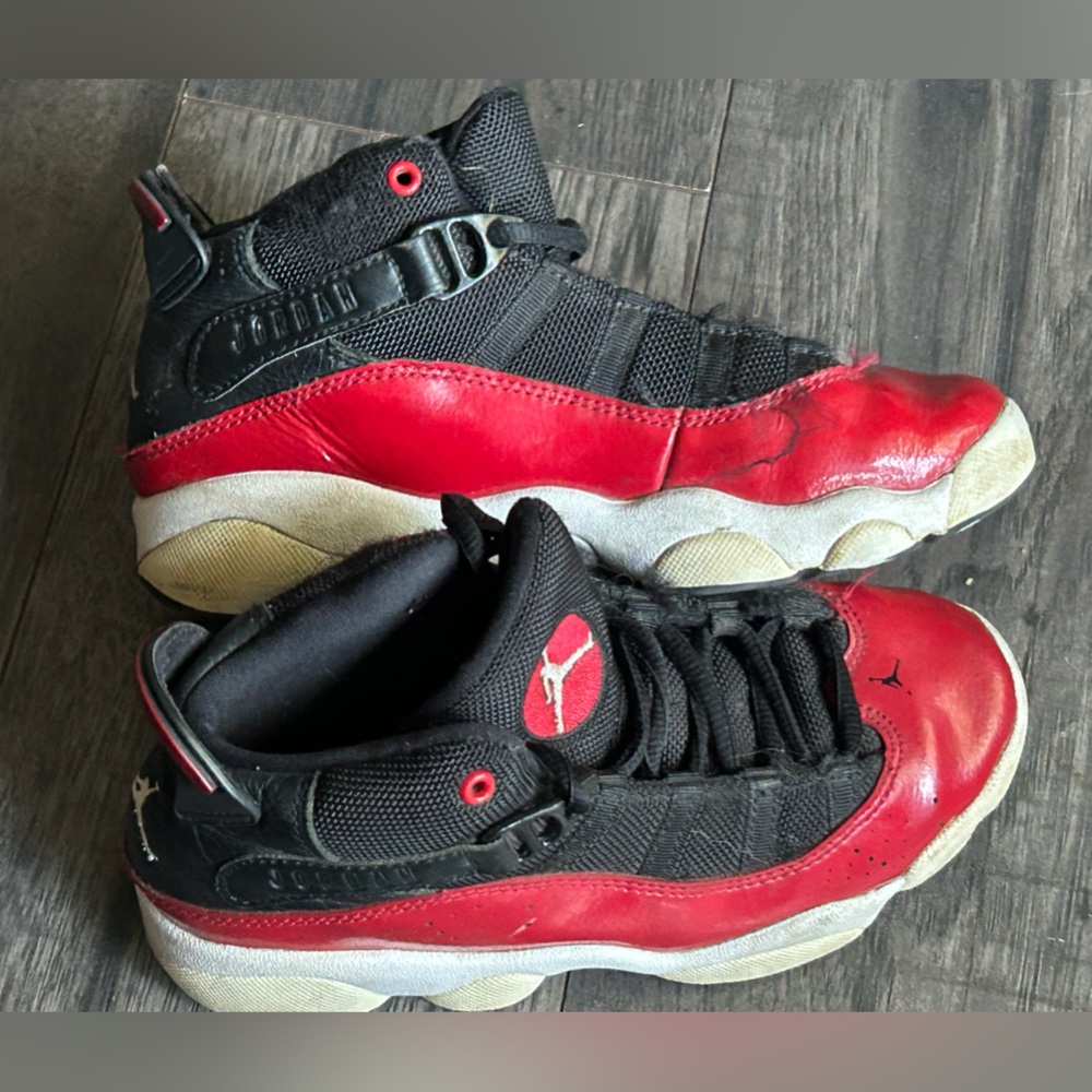 NIKE Air Jordan 6 Rings red / black youth size 1.5 sneakers